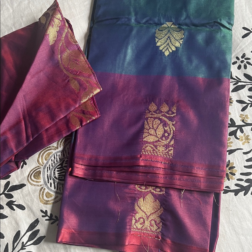 Elegant Purple and Red Women's Dress - Picture 3 of 7